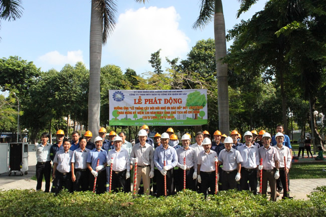 Lễ trồng c&acirc;y &ldquo;Đời đời nhớ ơn B&aacute;c Hồ&rdquo; của c&ocirc;ng ty TNHH MTV Dịch vụ c&ocirc;ng &iacute;ch quận G&ograve; Vấp năm 2019